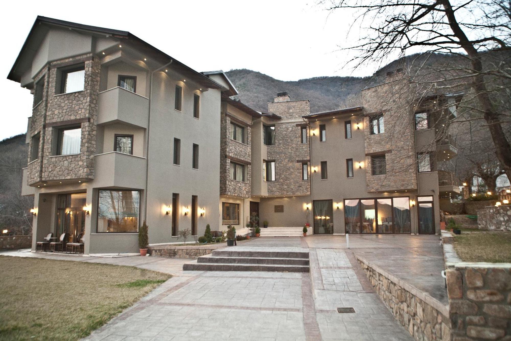 Melies Boutique Hotel Káto Loutrákion Esterno foto